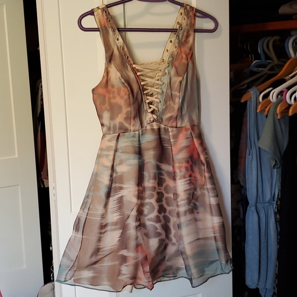 Bebe dress - Picture 1 of 3